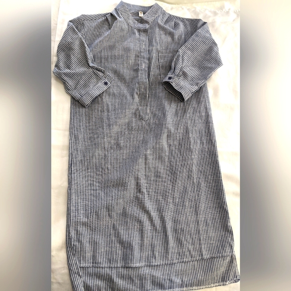 Simu Women's Tunic/Shirt - Picture 4 of 8